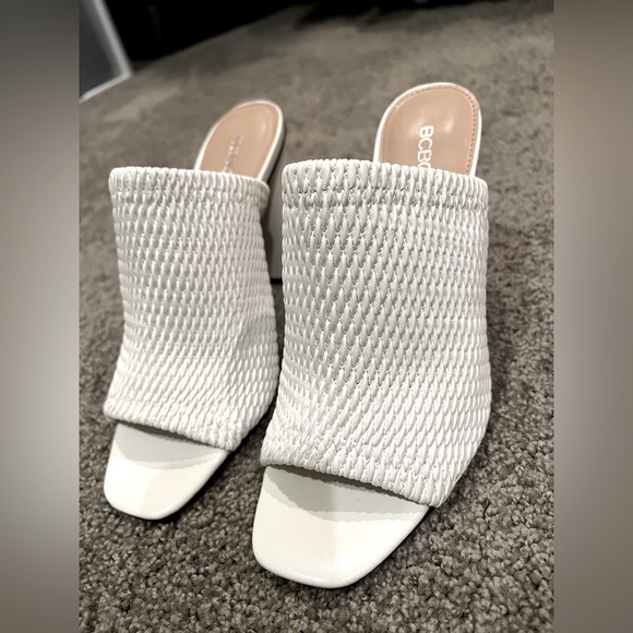 NWOT BCBGeneration Isadora Quilted Mule Chunky Heel - Picture 5 of 8